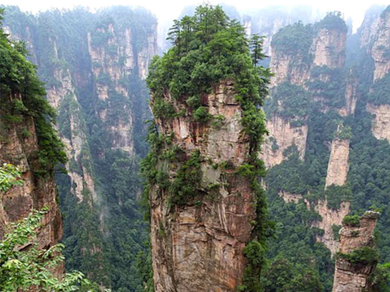 长沙】天门山/大索道+张家界+大峡谷玻璃桥+芙蓉镇+凤凰古城 纯玩4日游