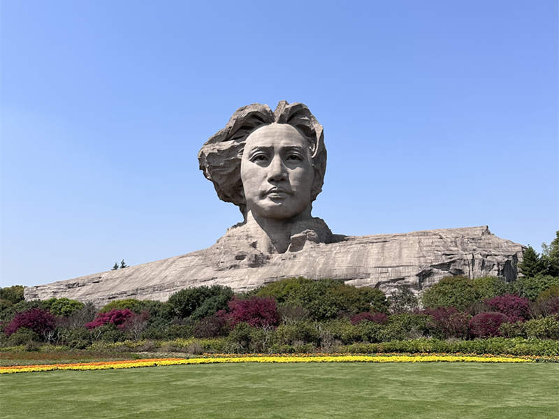 长沙】毛主席故里+长沙+张家界+天门山+凤凰古城+芙蓉镇 品质6日游